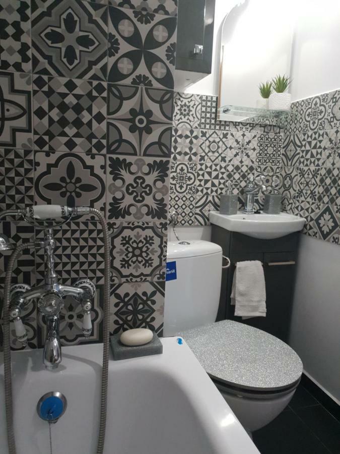 Apartament Wyszynskiego ビャウィストク エクステリア 写真